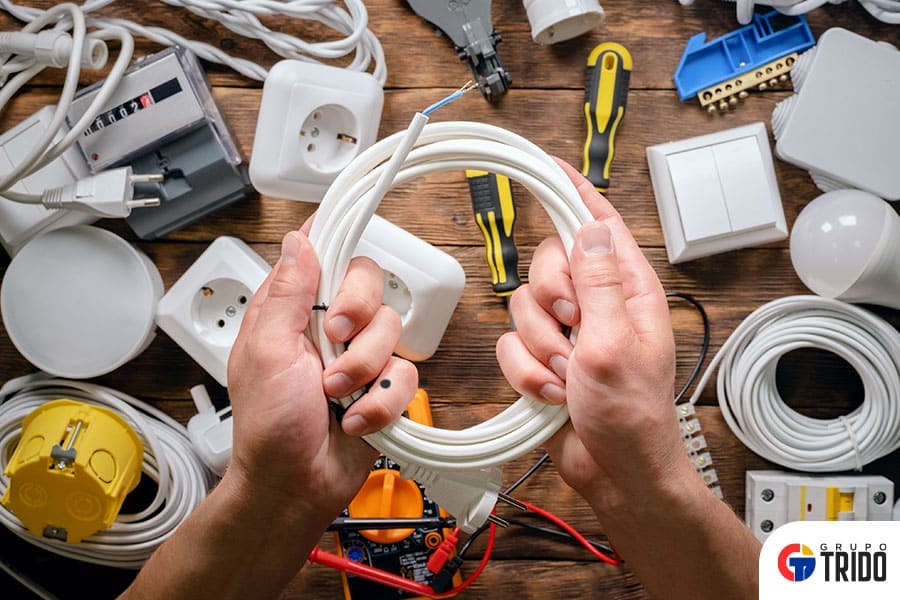 Estoque de loja de material elétrico: saiba como organizar o seu